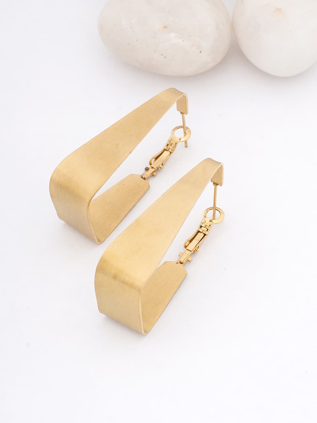 Brushed Gold Ribbon Drops