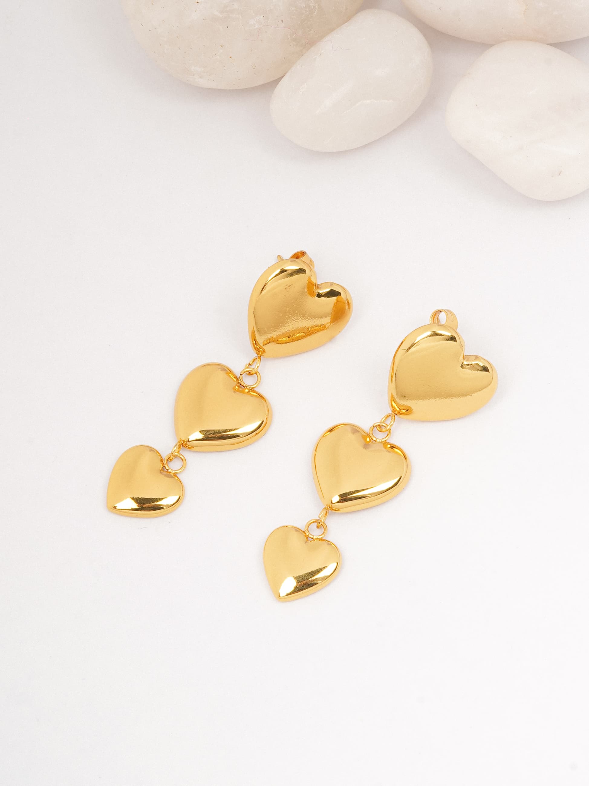 Graduated Puffy Heart Dangle Earrings