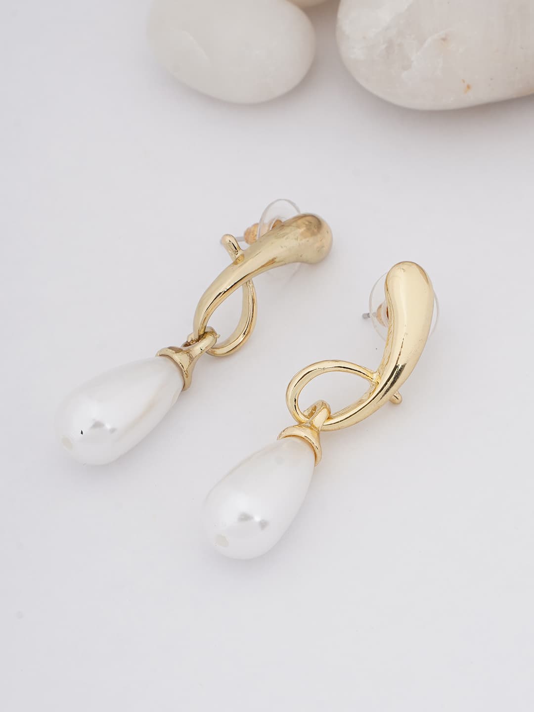 Gold Twist Pearl Drops