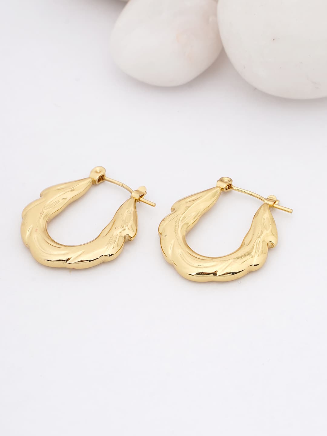 Sculpted Gold U-Shape Hoop Earrings