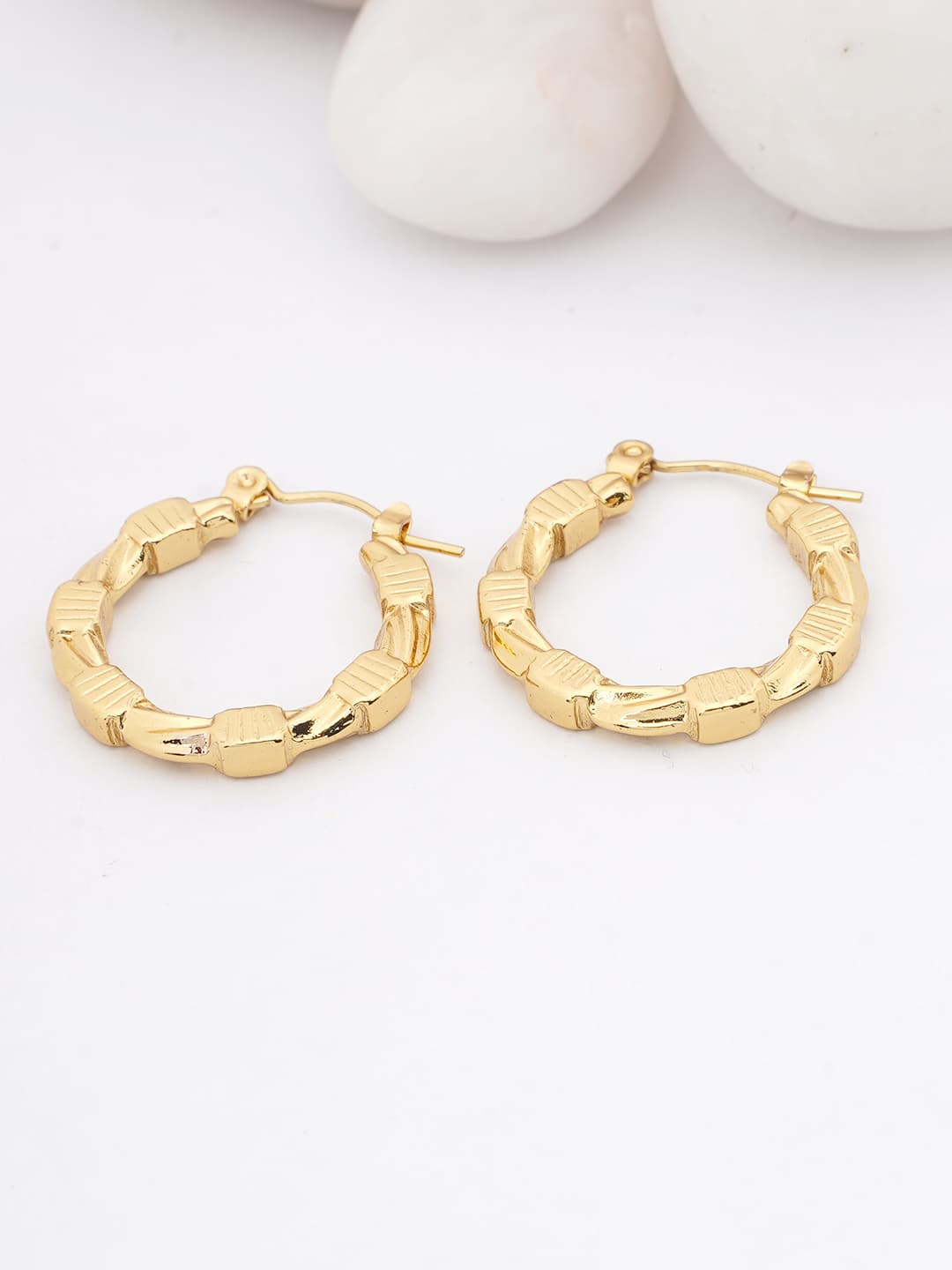 Textured Link Gold Hoop Earrings