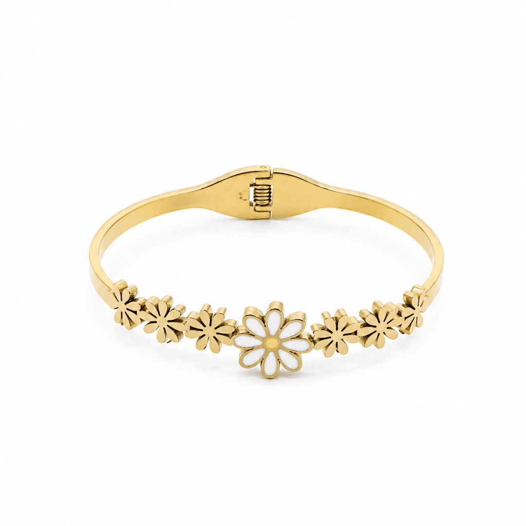 Gold Plated Daisy Bloom Bracelet